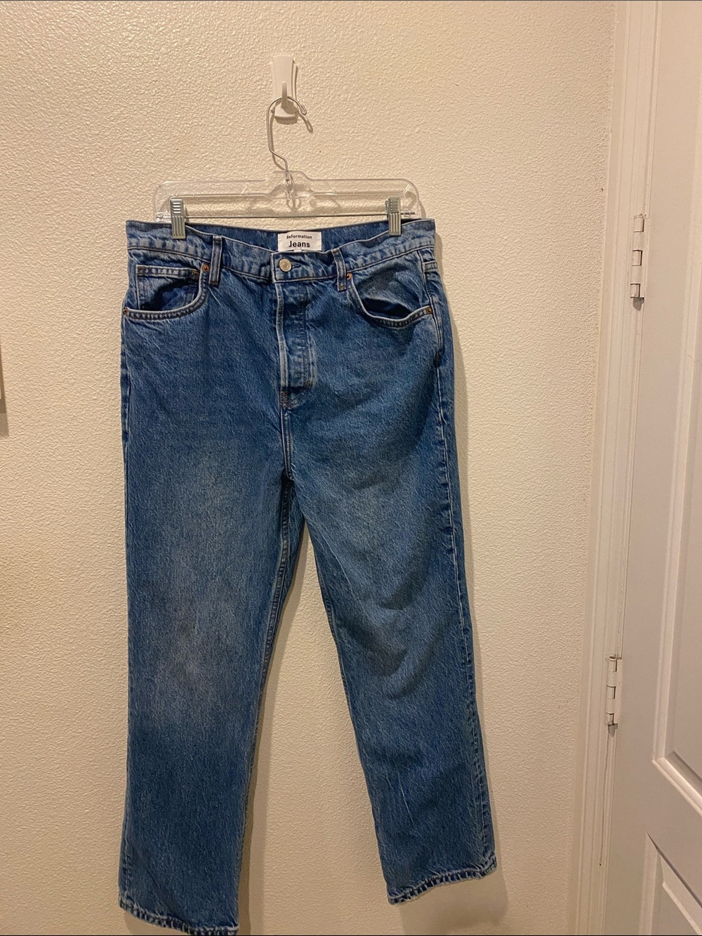 Reformation button fly straight leg jeans size 31